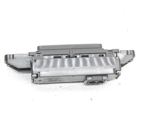 Switch LAND ROVER DISCOVERY SPORT (L550) 2.0 D 4x4 | BP39854071I30 - Image 2