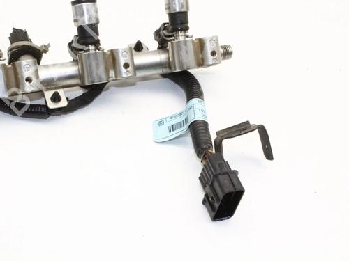 Injection rail HYUNDAI BAYON (BC3) 1.0 T-GDI 48V-Hybrid | BP39872167M98 - Image 4