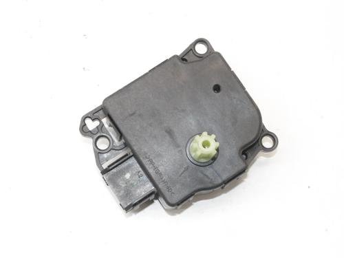 Used Electronic module Electronic module FORD FIESTA VII (HJ, HF) 1.0 EcoBoost (101 hp) 39853600 39853600