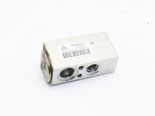 Used Electronic sensor Electronic sensor RENAULT MEGANE IV Hatchback (B9A/M/N_) 1.2 TCe 130 (B9MR) (130 hp) 39864090 39864090