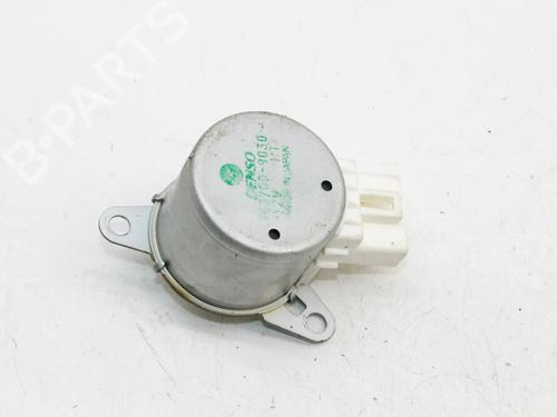 Used Electronic module Electronic module LEXUS LS (_F2_) 400 (UCF20_) (294 hp) 39810587 39810587