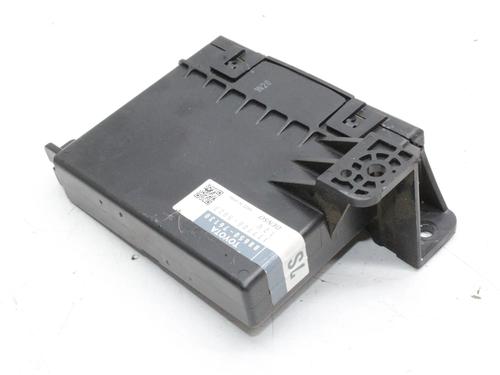 Used Control unit Control unit LEXUS CT (ZWA10_) 200h (ZWA10_, ZWA10R) (136 hp) 39865986 39865986