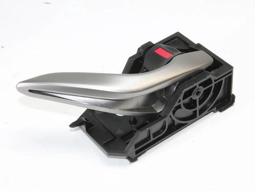 Used Front right interior door handle Front right interior door handle MAZDA 3 Saloon (BM_, BN_) 2.2 D (150 hp) 39786726 39786726