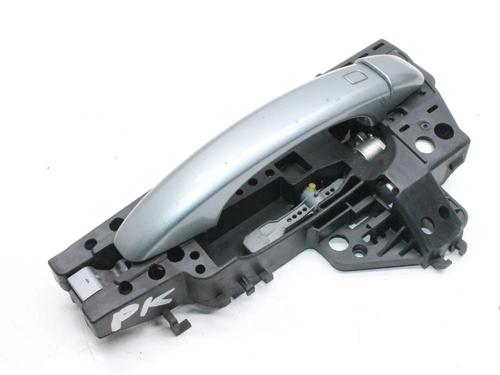 front-left-exterior-door-handle-audi-a4-b8-avant-8k5-2007-2008-2009-2010-2011-2012-2013-2014-2015-2016-2017-39784270 main image
