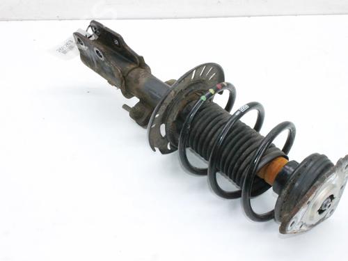 Used Right front shock absorber Right front shock absorber PEUGEOT 3008 II SUV (MC_, MR_, MJ_, M4_) 1.2 THP/ PureTech 130 (MRHNSM, MRHNSU, MRHNSJ, MRHNYW,... (131 hp) 39871431 39871431