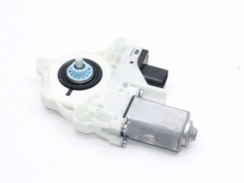 Left front window motor TESLA MODEL Y (5YJY) EV Performance All-wheel Drive | BP39840010E21 - Image 2