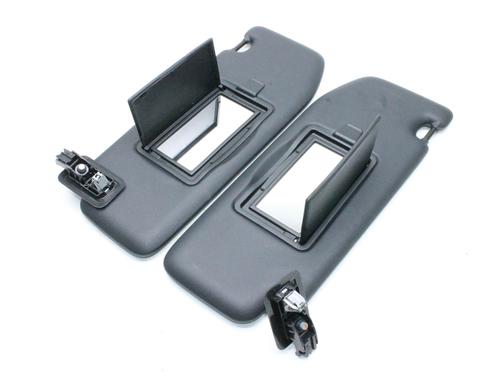 Used Left sun visor Left sun visor OPEL CORSA F (P2JO) 1.2 (68) (101 hp) 39855057 39855057