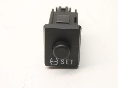 Used Switch Switch TOYOTA VERSO (_R2_) 1.8 (ZGR21_, ZGR21R) (147 hp) 39810254 39810254