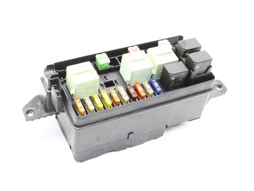 Used Fuse box Fuse box MINI MINI (R56) Cooper S (174 hp) 39801805 39801805