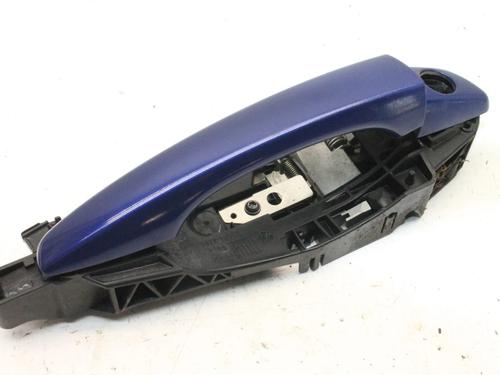 Used Front right exterior door handle Front right exterior door handle PEUGEOT 308 II (LB_, LP_, LW_, LH_, L3_) 2.0 BlueHDi 150 (150 hp) 39798967 39798967