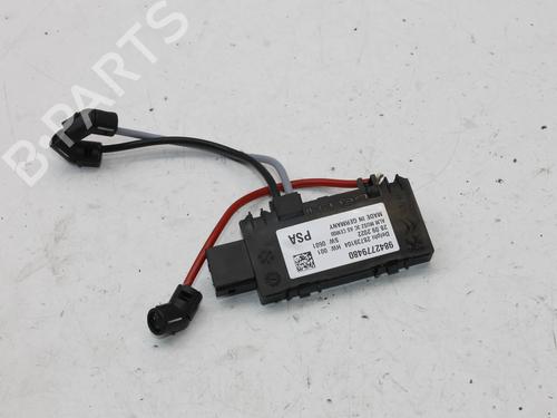 Used Electronic sensor Electronic sensor PEUGEOT 2008 II (UD_, US_, UY_, UJ_, UR_, UC_) 1.2 PureTech 130 (USHNS, URHNS) (130 hp) 39782902 39782902