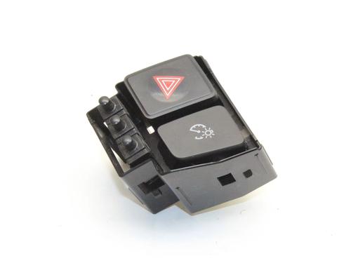 Warning switch TOYOTA PRIUS PLUS (_W4_) 1.8 Hybrid (ZVW4_) | BP39852153I22 - Image 2