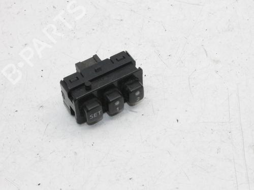 Used Switch Switch NISSAN PATHFINDER III (R51) 2.5 dCi 4WD (171 hp) 39818015 39818015