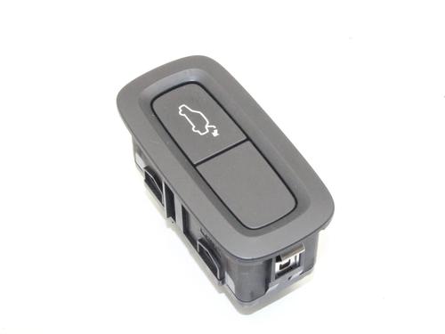 Used Switch Switch VOLVO V90 II Cross Country (236) T6 AWD (320 hp) 39872340 39872340