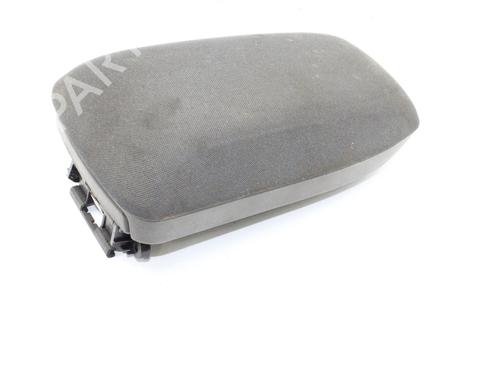 Used Armrest / Center console Armrest / Center console TOYOTA AURIS (_E18_) 1.6 D4-D (WWE185_) (112 hp) 39833198 39833198