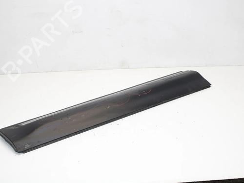 Dørlist Dørlist LAND ROVER RANGE ROVER EVOQUE (L538) 2.2 D 4x4 (150 hp) 39878330 39878330