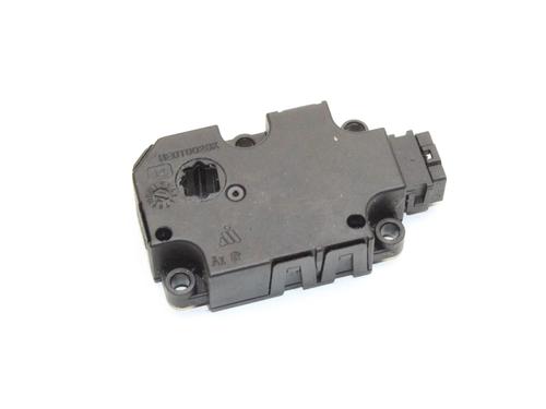 electronic-module-mercedes-benz-a-class-w176-2012-2013-2014-2015-2016-2017-2018-39771988 main image