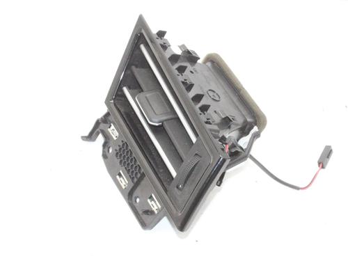 air-vent-vw-passat-b8-variant-3g5-cb5-2014-39770384 main image