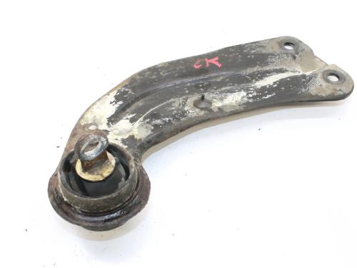 Braço suspensão trás esquerdo Braço suspensão trás esquerdo OPEL INSIGNIA A (G09) 1.6 CDTi (68) (136 hp) 39877735 39877735