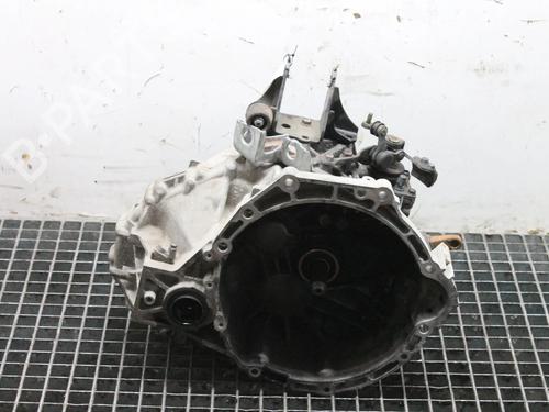 Gearkasse Gearkasse TOYOTA AURIS (_E18_) 1.6 D4-D (WWE185_) (112 hp) 39876625 39876625
