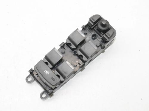 Used Right front window switch Right front window switch LAND ROVER RANGE ROVER EVOQUE (L538) 2.0 D 4x4 (180 hp) 39856534 39856534