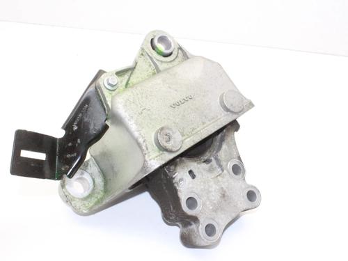 Used Engine mount Engine mount VOLVO XC40 (536) T5 Plug-in Hybrid (262 hp) 39861842 39861842