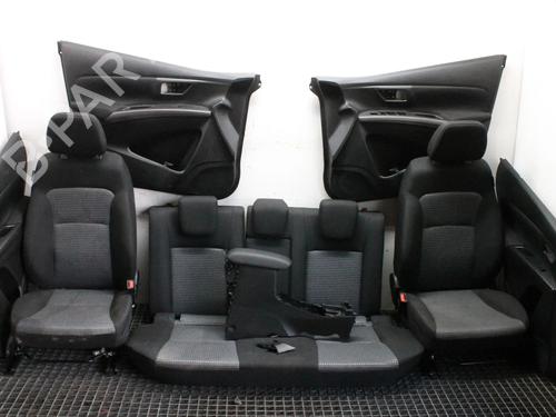 Sæde sæt Sæde sæt SUZUKI SX4 S-Cross (JY) 1.4 Hybrid (Mild Hybrid) (AKK 414) (129 hp) 39833841 39833841