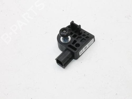 Elektronisk sensor Elektronisk sensor CADILLAC ESCALADE 6.2 AWD (426 hp) 39822000 39822000