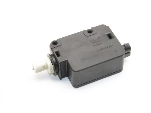 Used Fuel door actuator Fuel door actuator LAND ROVER RANGE ROVER SPORT I (L320) 3.0 D 4x4 (245 hp) 39867808 39867808