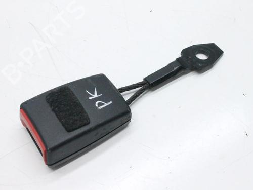 seat-buckle-audi-tt-roadster-8n9-1999-2000-2001-2002-2003-2004-2005-2006-2007-39782202 main image