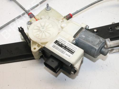 Front right window mechanism BMW X3 (E83) 3.0 sd | BP39829553C23 - Image 4