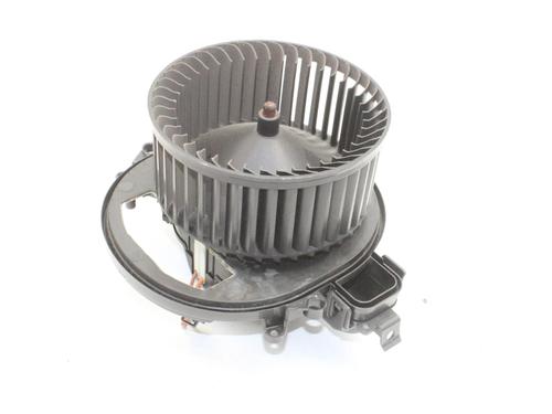 Used Heater blower motor Heater blower motor BMW 3 (F30, F80) 330 e (252 hp) 39829018 39829018