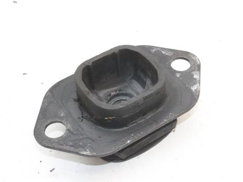 Used Engine mount Engine mount NISSAN JUKE (F15) 1.6 DIG-T NISMO RS (218 hp) 39844865 39844865