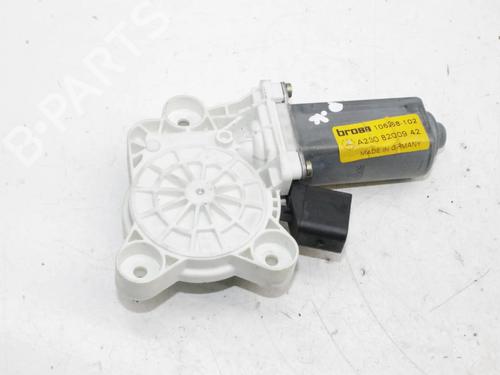 Used Left front window motor Left front window motor MERCEDES-BENZ SL (R230) 500 (230.475) (306 hp) 39875309 39875309