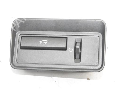 switch-land-rover-range-rover-evoque-l538-2011-2012-2013-2014-2015-2016-2017-2018-2019-39769840 main image