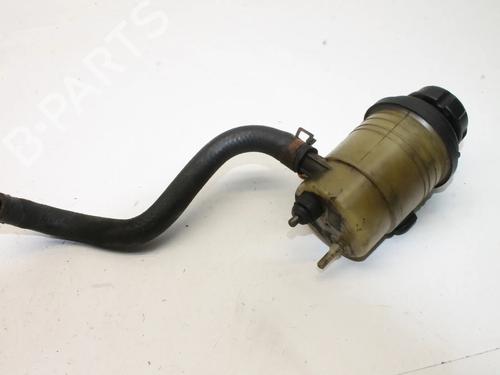 Used Power steering reservoir Power steering reservoir HYUNDAI SANTA FÉ II (CM) 2.2 CRDi GLS 4x4 (150 hp) 39853718 39853718