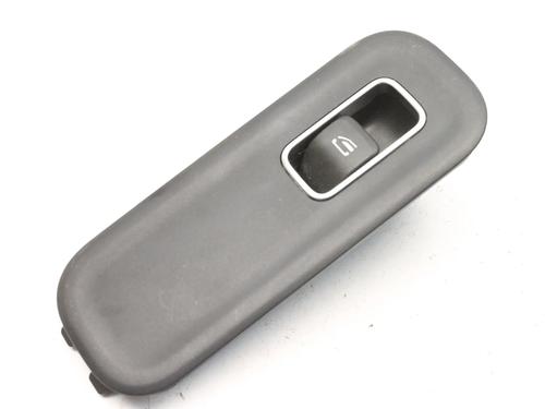 Used Left front window switch Left front window switch MERCEDES-BENZ CLA (C118) CLA 180 (118.384) (136 hp) 39868144 39868144