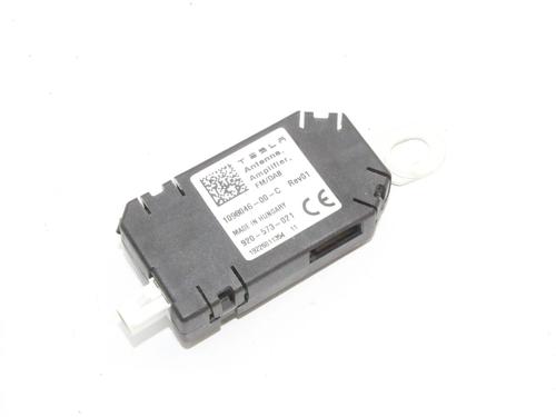 electronic-module-tesla-model-3-5yj3-2017-39768911 main image