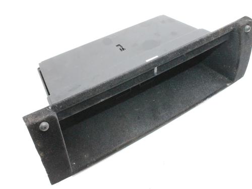 Used Cup/Object holder Cup/Object holder LAND ROVER RANGE ROVER SPORT I (L320) 3.0 D 4x4 (245 hp) 39801127 39801127