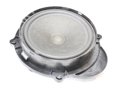 Used Speaker Speaker LAND ROVER RANGE ROVER SPORT I (L320) 2.7 D 4x4 (190 hp) 39880344 39880344