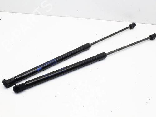 Used Tailgate lift support Tailgate lift support SUZUKI SWIFT VI (ZD_, ZC_) 1.2 VVT Hybrid (ZCEDS, AOL312) (83 hp) 39853757 39853757