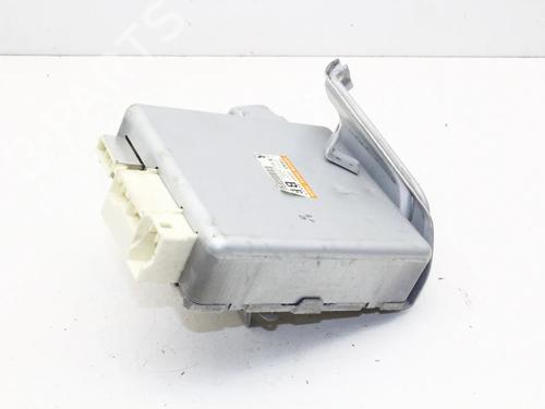 Used Steering ECU Steering ECU LEXUS RX (_L1_) 450h AWD (GYL15_) (299 hp) 39824284 39824284