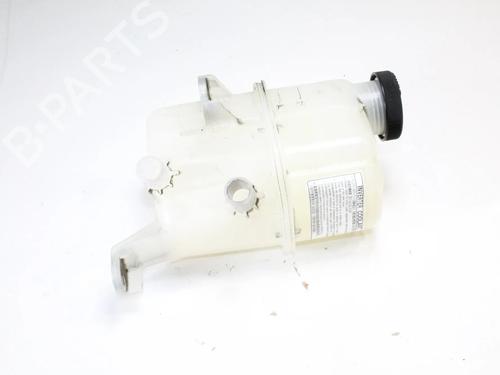 expansion-tank-toyota-prius-_w3_-2008-2009-2010-2011-2012-2013-2014-2015-2016-39794783 main image