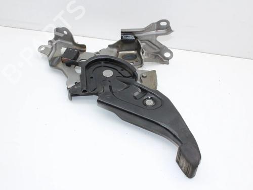 Used Hand brake Hand brake LEXUS CT (ZWA10_) 200h (ZWA10_, ZWA10R) (136 hp) 39824470 39824470