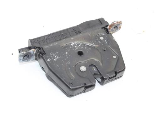 tailgate-lock-bmw-3-f30-f80-2011-2012-2013-2014-2015-2016-2017-2018-39811349 main image