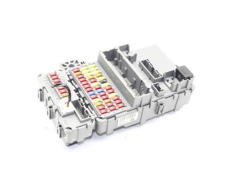 Used Fuse box Fuse box HONDA CIVIC X Hatchback (FC_, FK_) 1.0 VTEC (FK6) (129 hp) 39830840 39830840