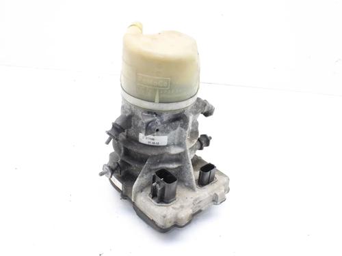 Used Steering pump Steering pump VOLVO V60 I (155) D5 Hybrid AWD (230 hp) 40606224 40606224