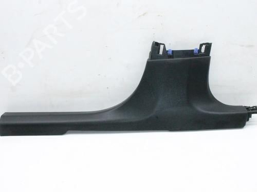 Trinbræt Trinbræt OPEL CORSA F (P2JO) 1.2 (68) (101 hp) 39806919 39806919