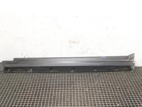 Venstre sidekjole Venstre sidekjole LAND ROVER RANGE ROVER III (L322) 3.6 D 4x4 (272 hp) 39836588 39836588