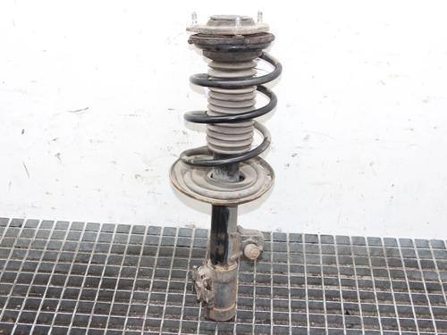 Used Left front shock absorber Left front shock absorber TOYOTA RAV 4 IV (_A4_) 2.0 4WD (ZSA44_, ZSA44R) (151 hp) 39818303 39818303